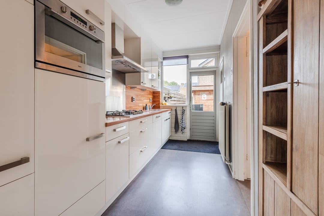 Foto 16 van Julianalaan 10