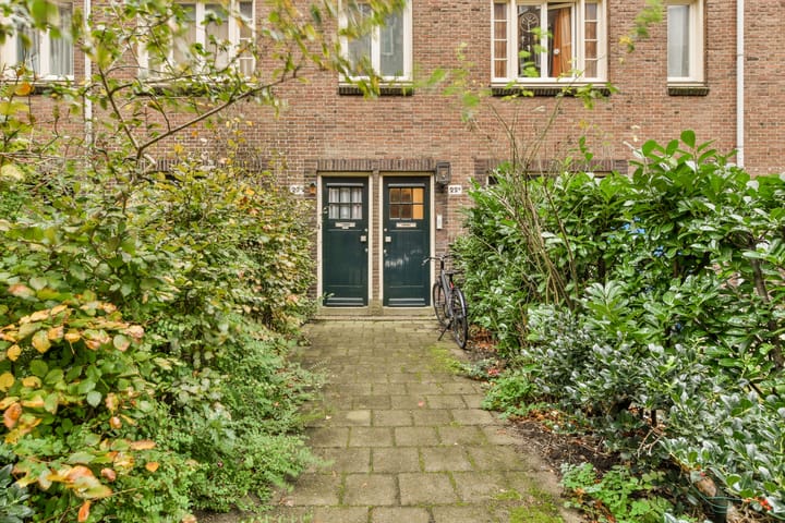 Photo 2 of Des Présstraat 22-1