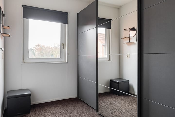 Photo 38 of Huismus 25