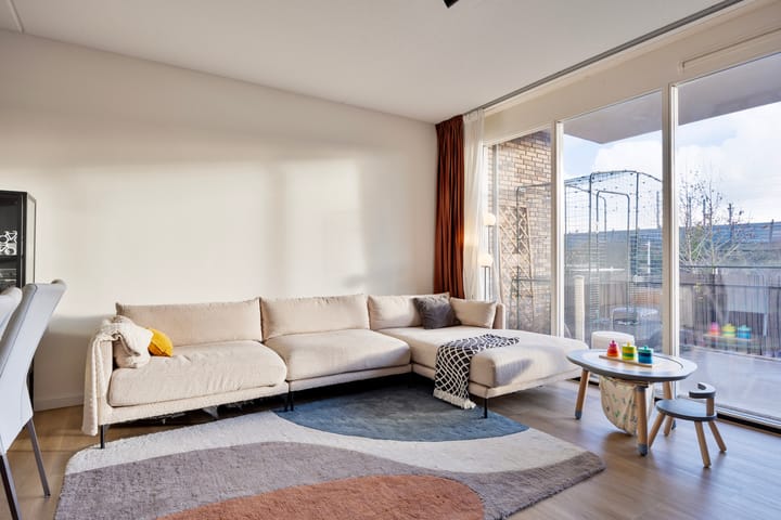 Foto 32 van Louis Armstronglaan 696