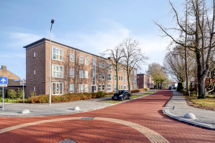 Photo 33 of van Dusseldorpstraat 114