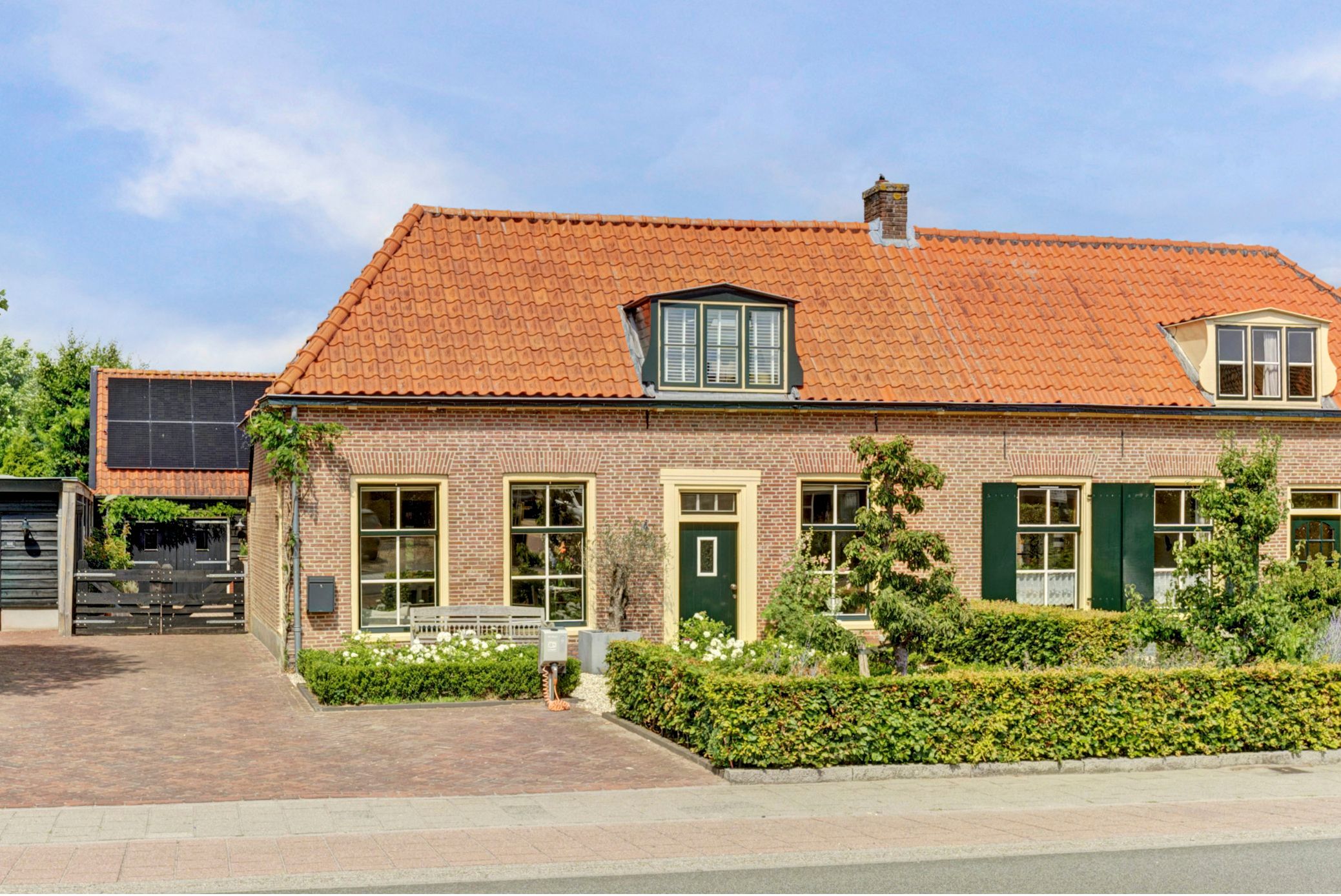 Dorpsstraat 106 