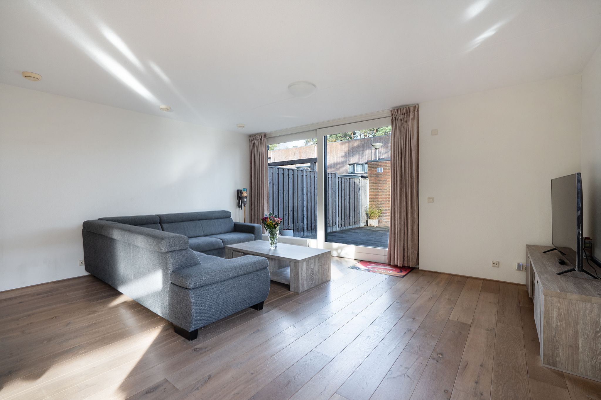 Foto 12 van Valtherzandweg 243