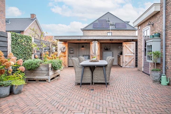 Photo 85 of Meester A Datemalaan 3