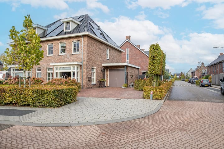 Photo 90 of Meester A Datemalaan 3