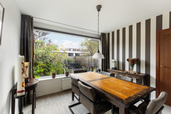 Foto 21 van Vredeman de Vriesstraat 6