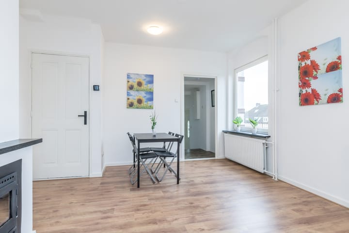 Photo 4 of Rector Meussenstraat 29