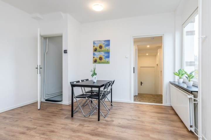 Photo 6 of Rector Meussenstraat 29