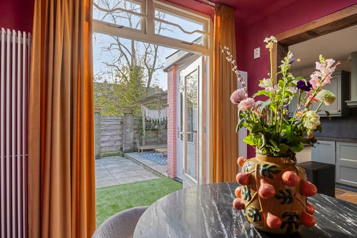 Photo 32 of Zuiderstraat 7