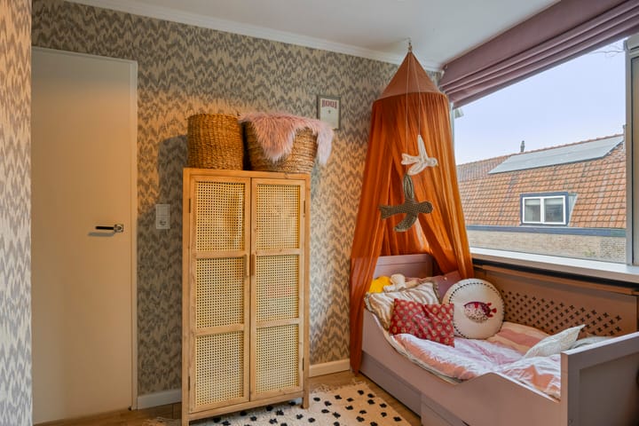 Photo 29 of Zuiderstraat 7