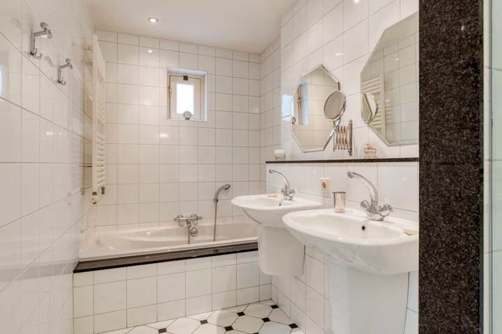 Photo 19 of Kapelleweg 6-C