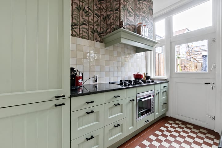 Photo 12 of Oranjestraat 1-B