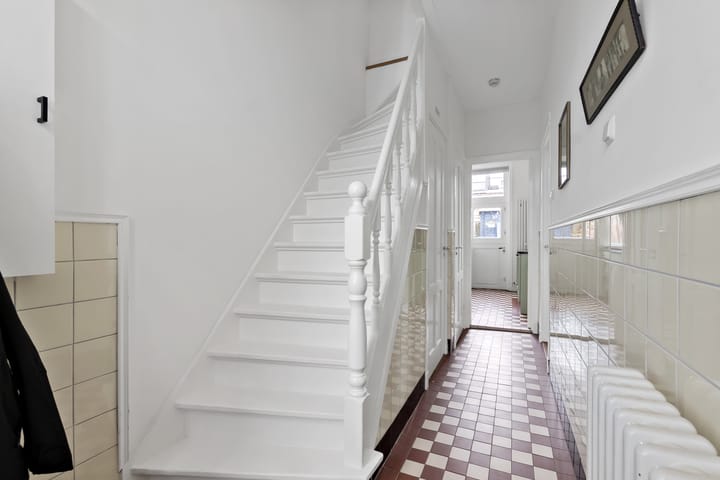 Photo 28 of Oranjestraat 1-B