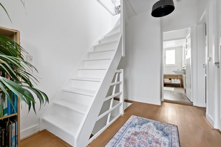 Photo 44 of Oranjestraat 1-B