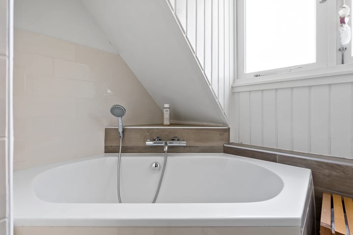 Photo 40 of Oranjestraat 1-B