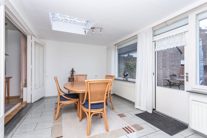 Photo 8 of Spechtstraat 6