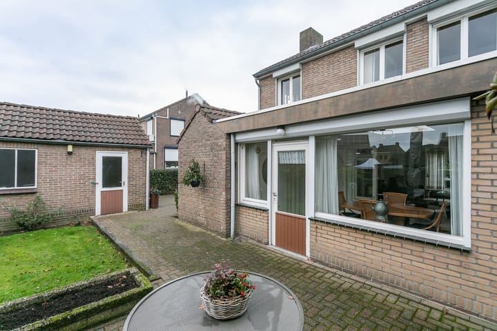 Photo 20 of Spechtstraat 6