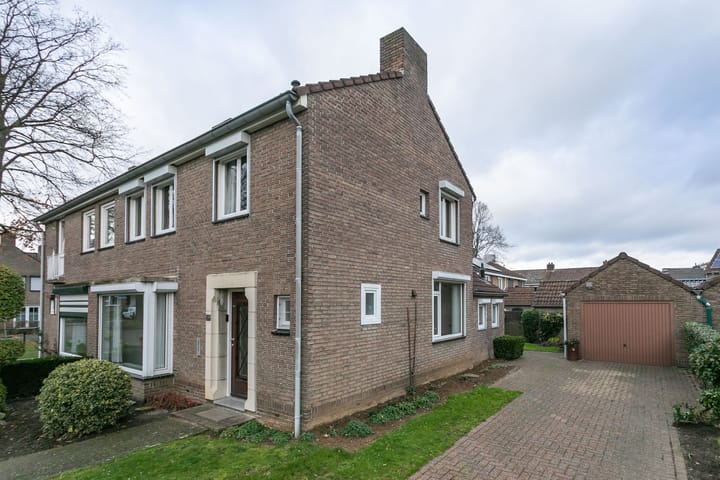 Photo 23 of Spechtstraat 6