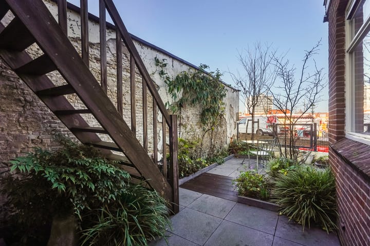 Photo 24 of Veerstraat 17