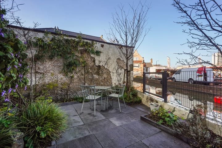 Photo 25 of Veerstraat 17