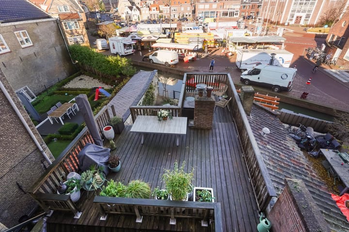 Photo 28 of Veerstraat 17