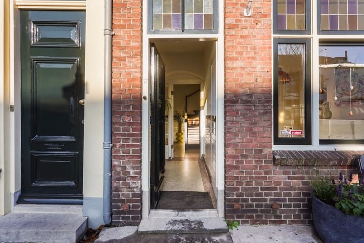Photo 29 of Veerstraat 17