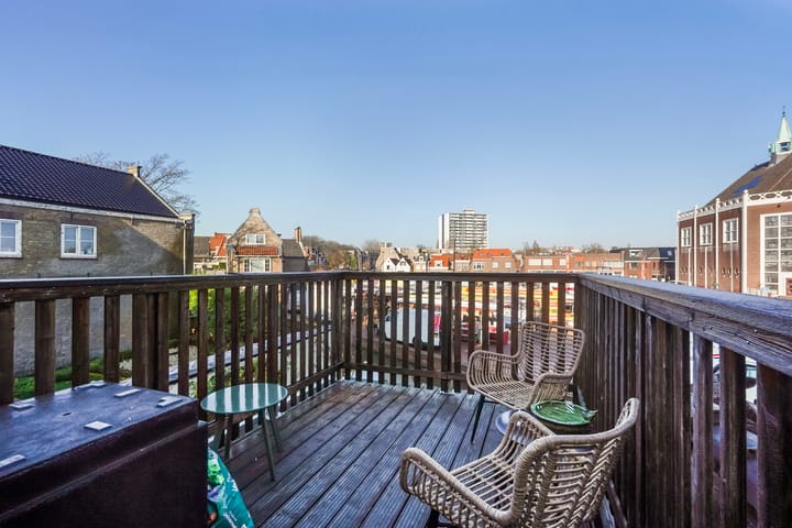 Photo 27 of Veerstraat 17