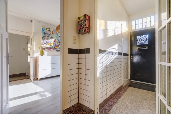 Photo 31 of Veerstraat 17