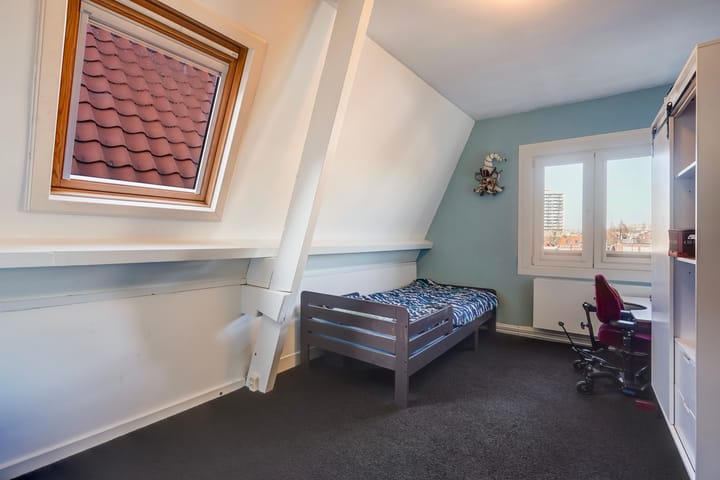 Photo 48 of Veerstraat 17