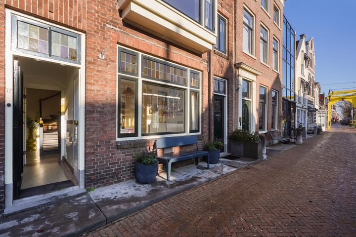 Photo 54 of Veerstraat 17