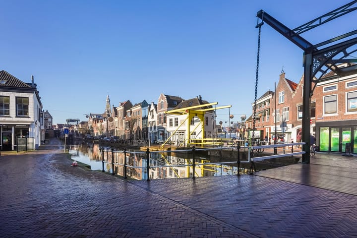 Photo 62 of Veerstraat 17