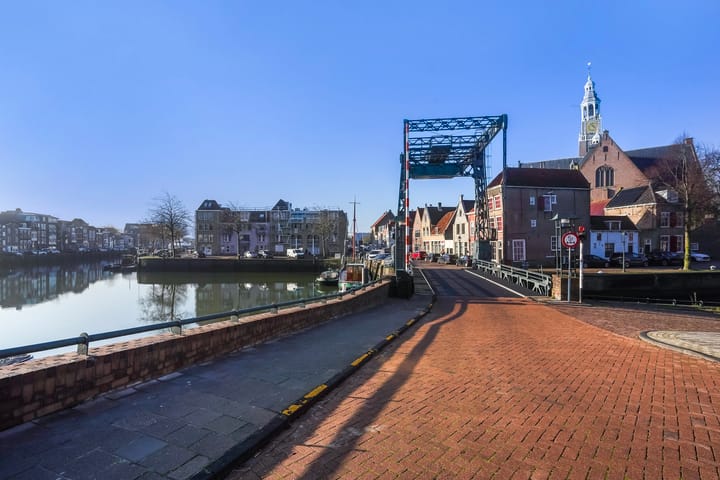 Photo 63 of Veerstraat 17