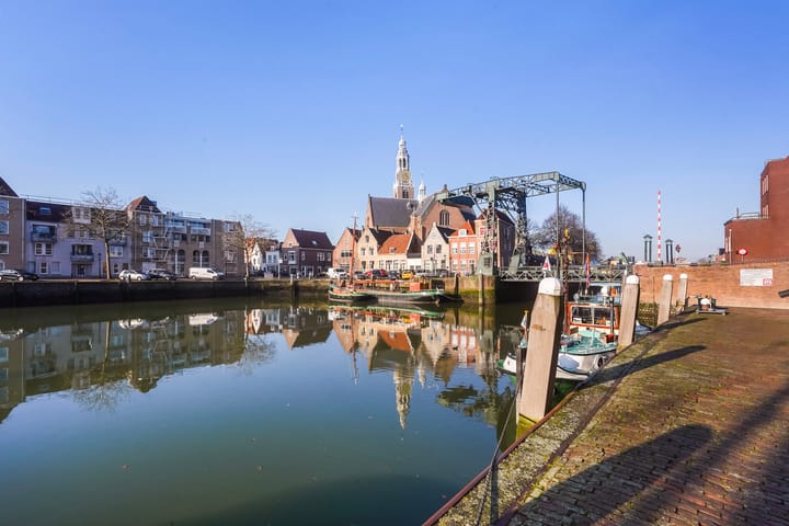 Photo 65 of Veerstraat 17