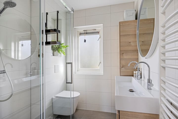 Photo 3 of Klompenmaker 19