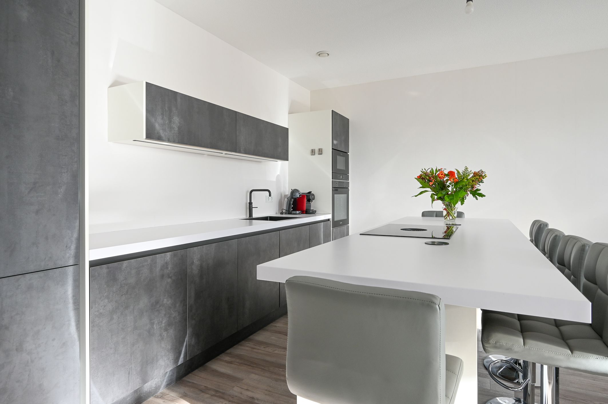 Photo 15 of Escamplaan 886-E