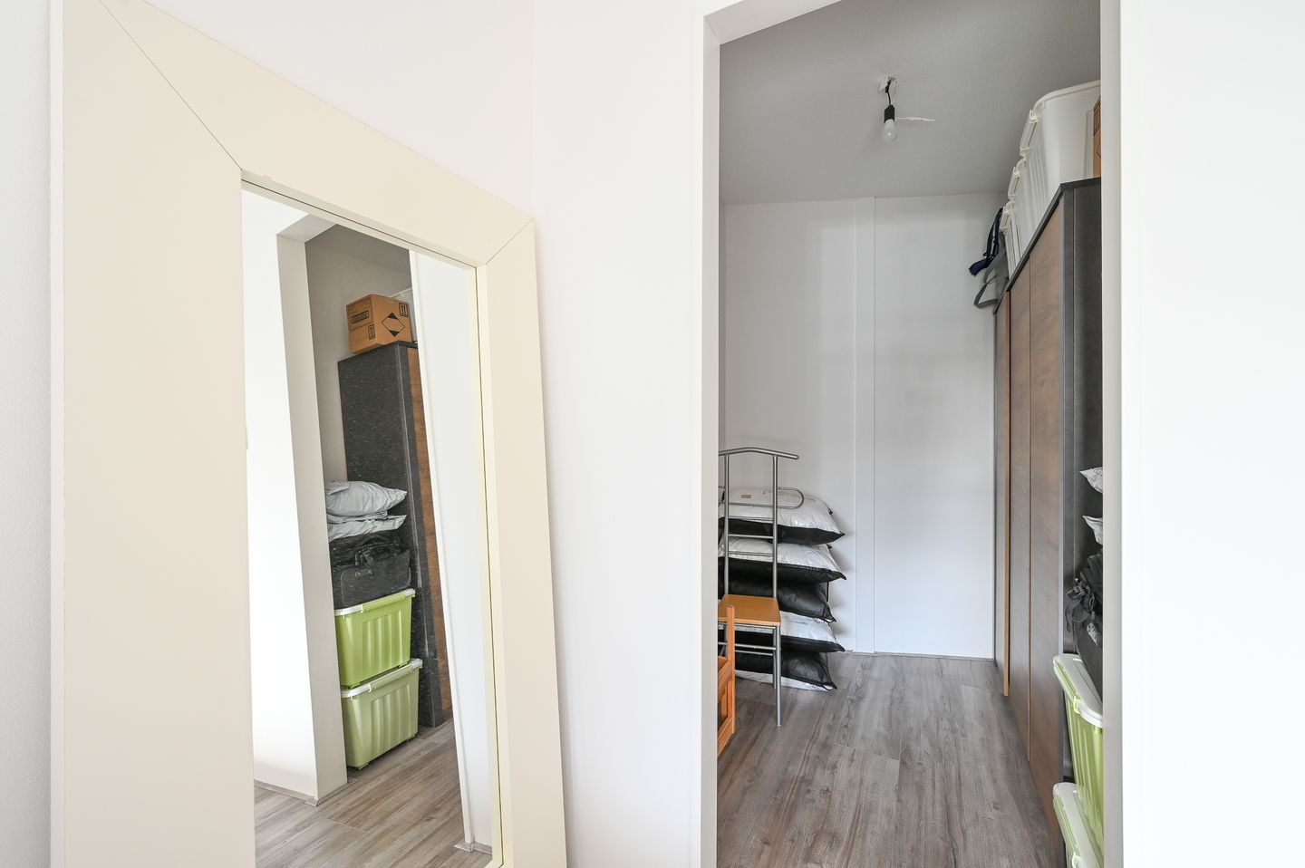 Photo 35 of Escamplaan 886-E