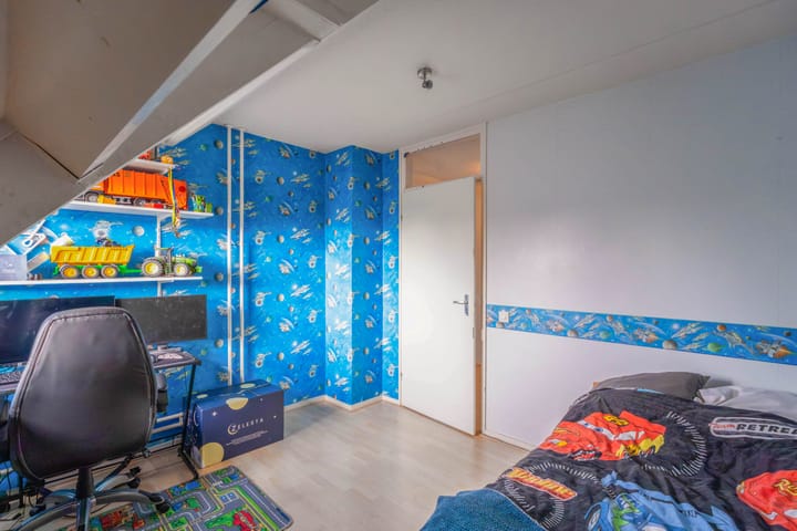 Foto 18 van C Lelystraat 6