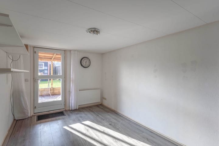 Foto 27 van C Lelystraat 6