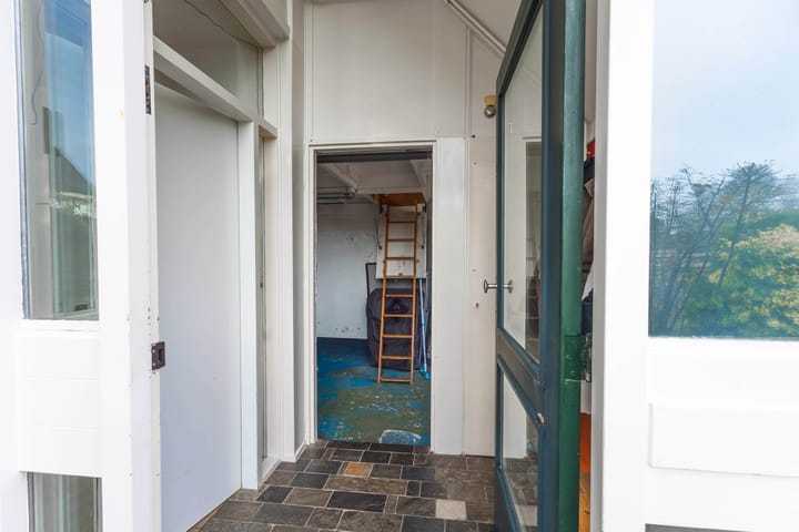 Foto 8 van C Lelystraat 6