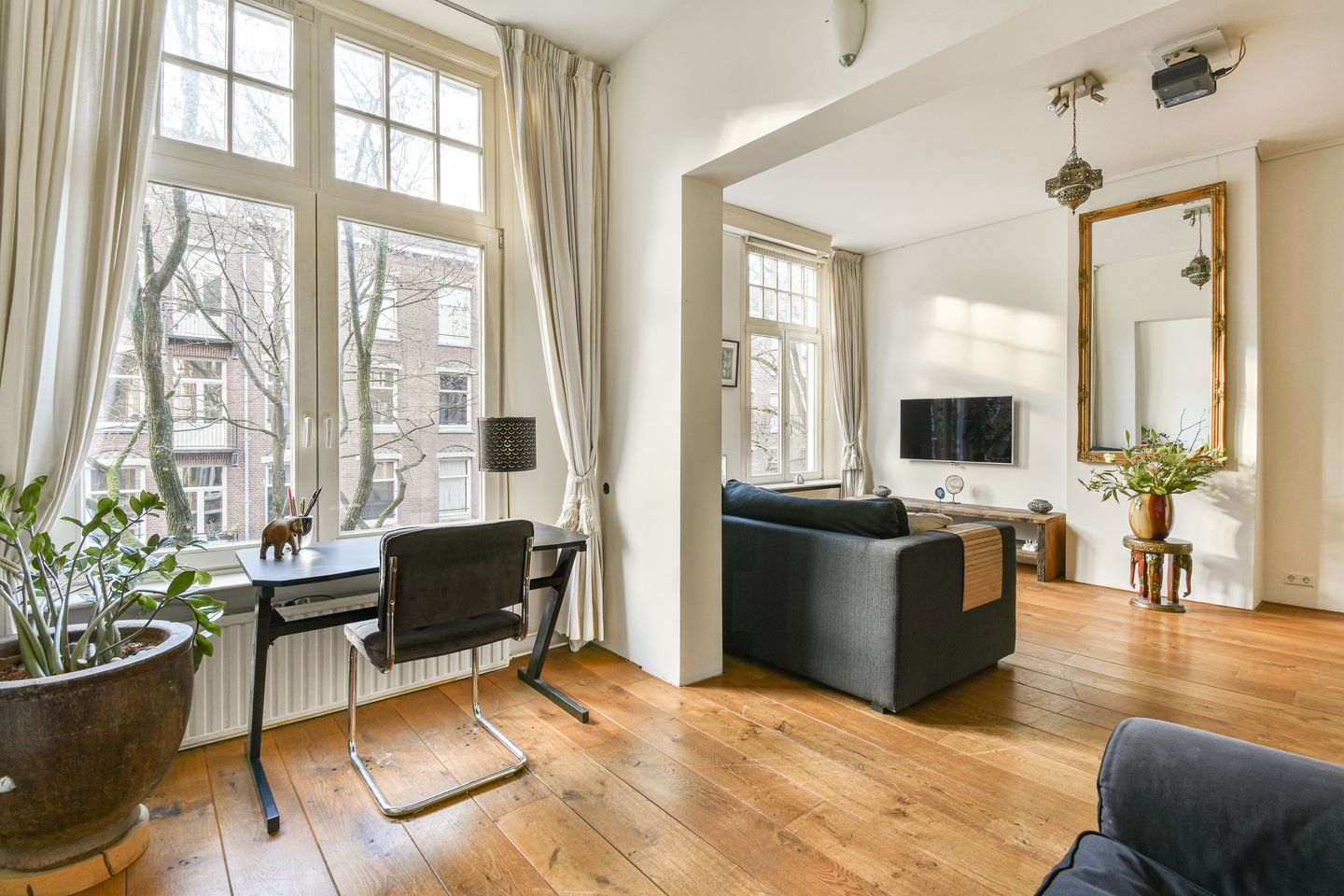 Photo 4 of Maarten Harpertszoon Trompstraat 22-2