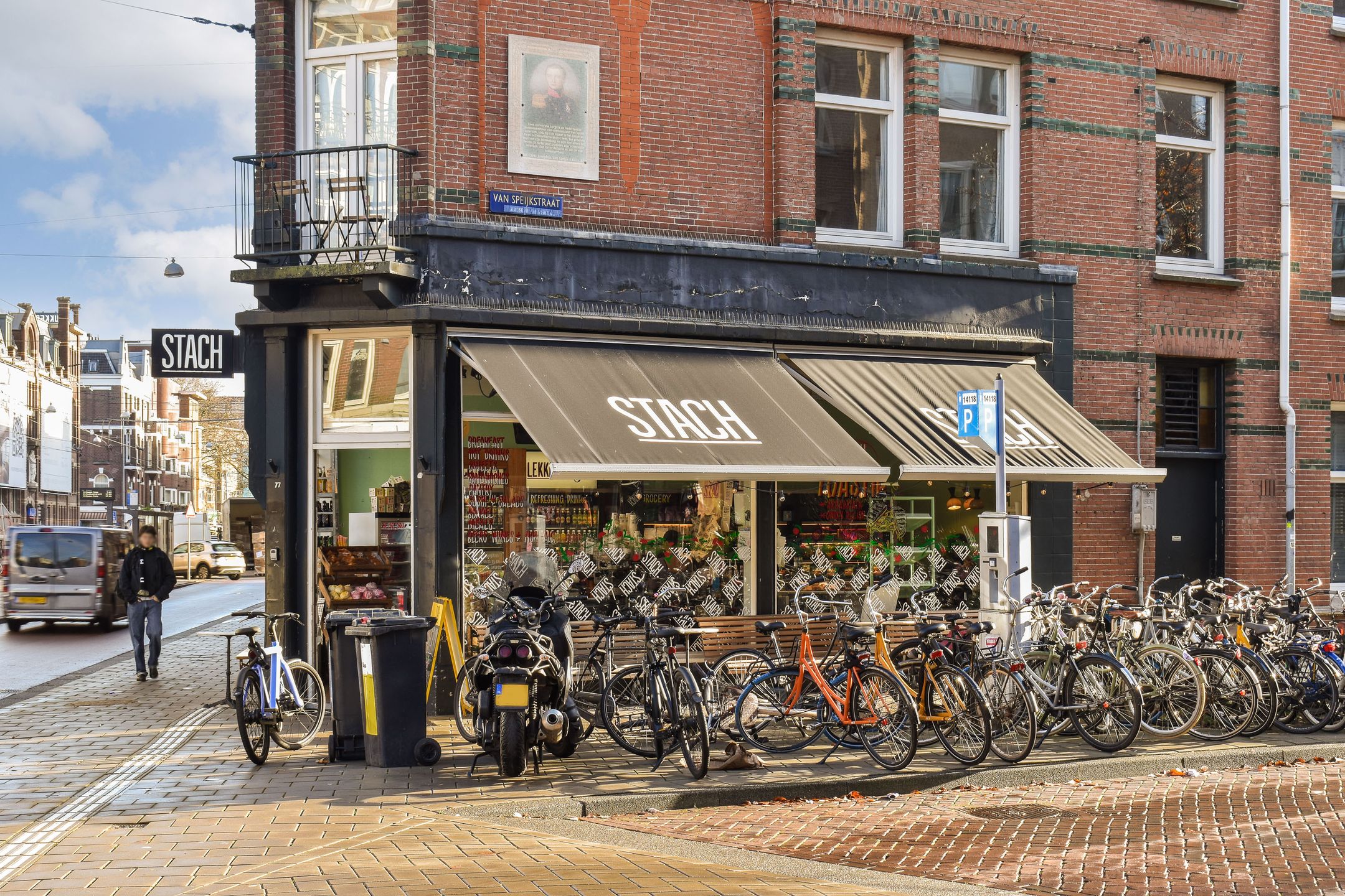 Photo 21 of Maarten Harpertszoon Trompstraat 22-2