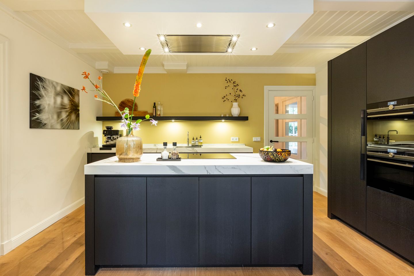 Photo 25 of Heuvelstraat 17