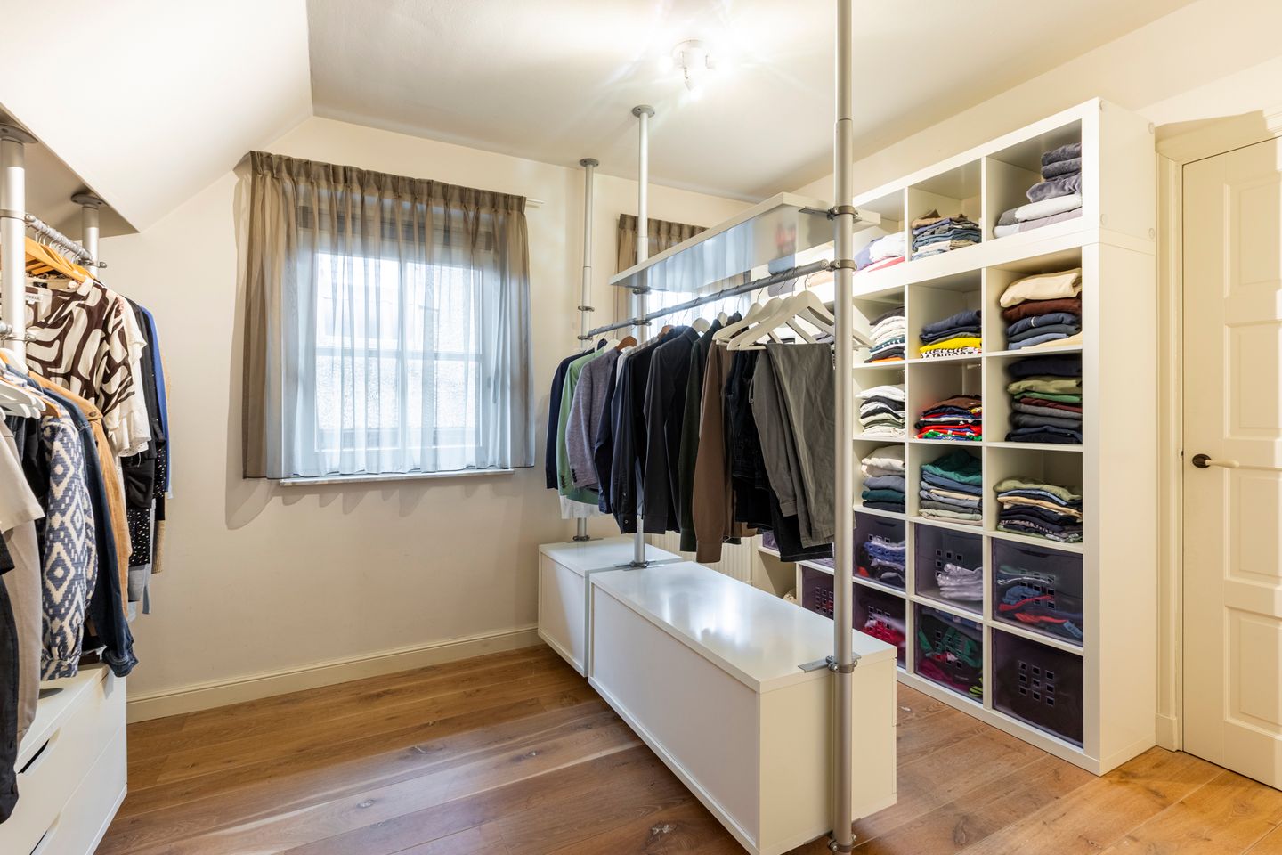 Photo 44 of Heuvelstraat 17