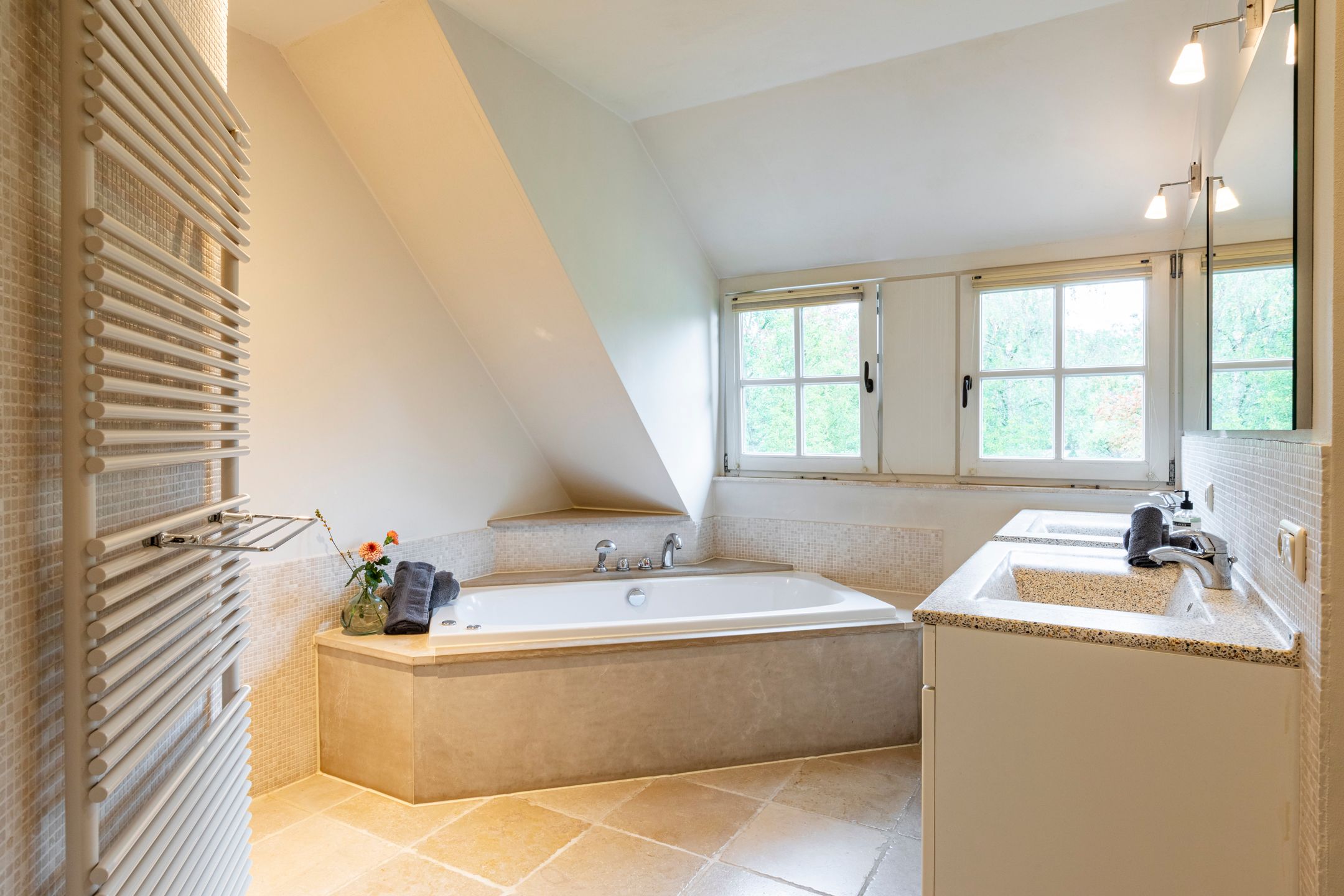 Photo 45 of Heuvelstraat 17