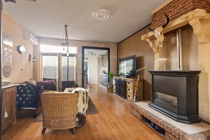 Foto 4 van De Ruijterstraat 8