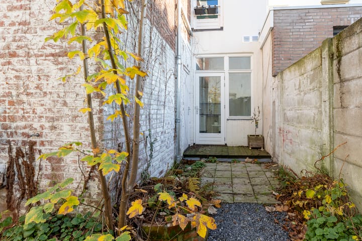 Photo 25 of Meeussenstraat 1