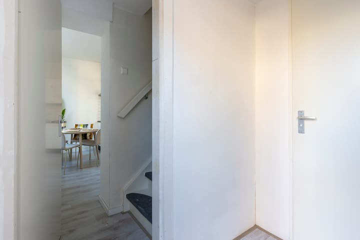 Photo 10 of Meeussenstraat 1