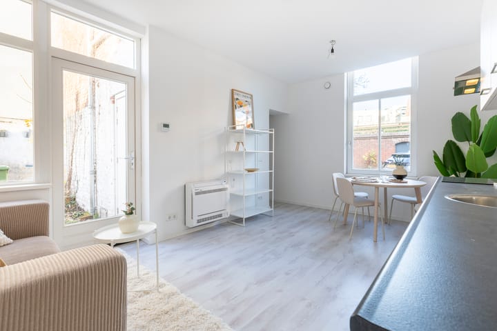 Photo 13 of Meeussenstraat 1