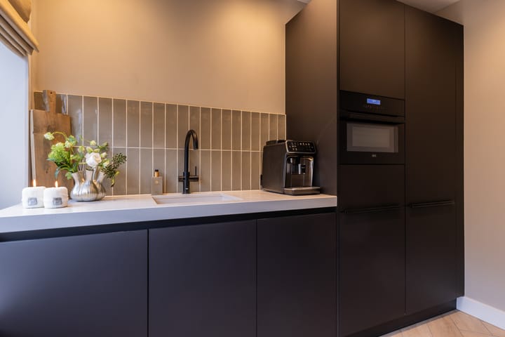 Photo 9 of Tolstraat 26