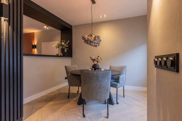 Photo 13 of Tolstraat 26